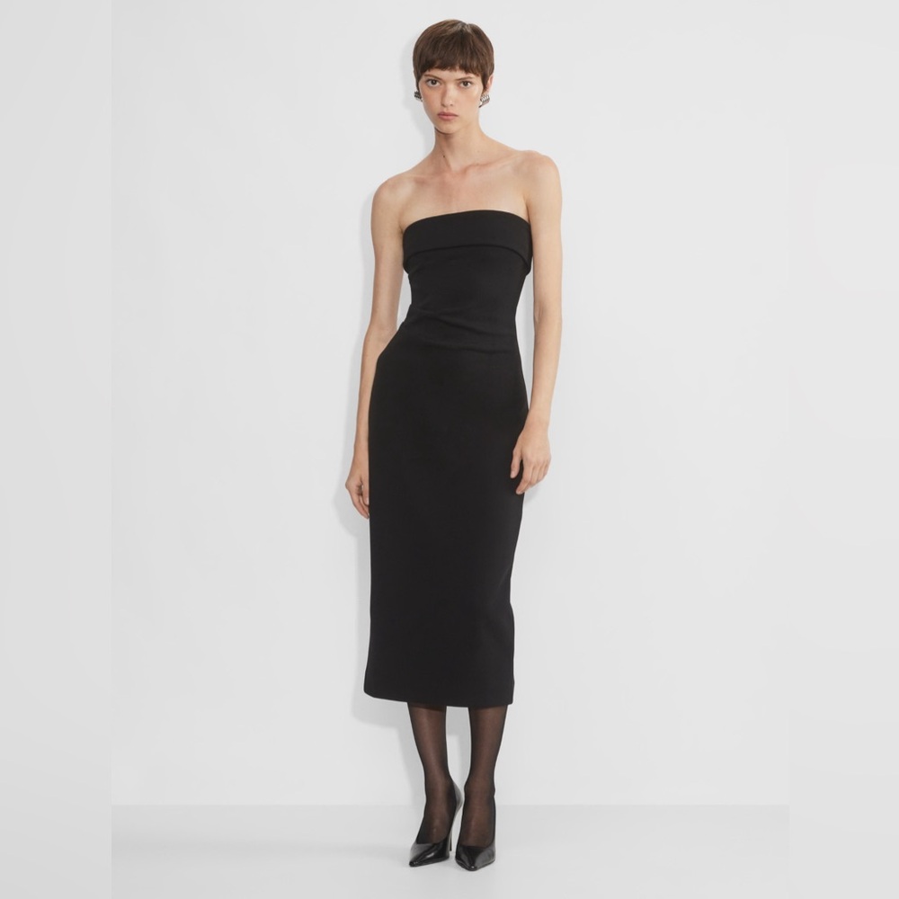 Aritzia Babaton Eyecatcher Dress